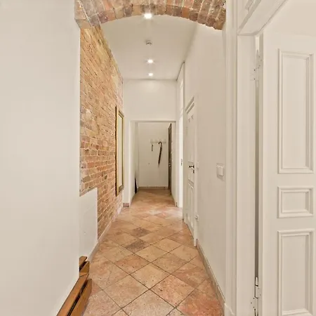 Apta Downtown Monument4rent Near Checkpoint Charlie