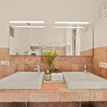 Apta Downtown Monument4rent Near Checkpoint Charlie Apartment