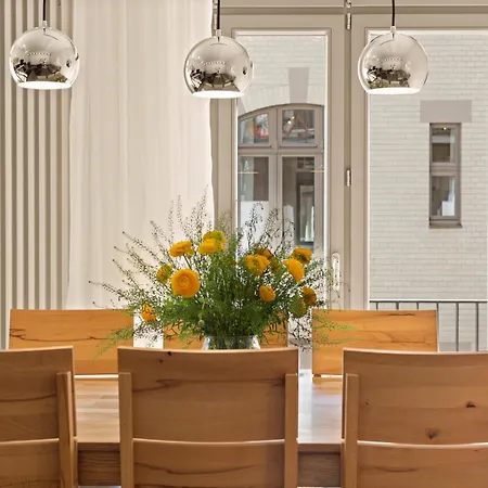 Apta Downtown Monument4rent Near Checkpoint Charlie Apartment
