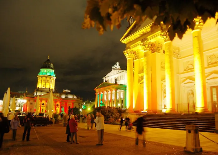 1,184 Sq Ft Historic Landmark, Checkpoint Charlie *