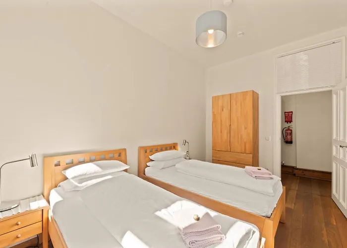 Apartamento 1,184 Sq Ft Historic Landmark, Checkpoint Charlie