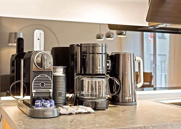 1,184 Sq Ft Historic Landmark, Checkpoint Charlie Apartamento