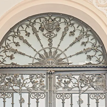 아파트 1,184 Sq Ft Historic Landmark, Checkpoint Charlie *