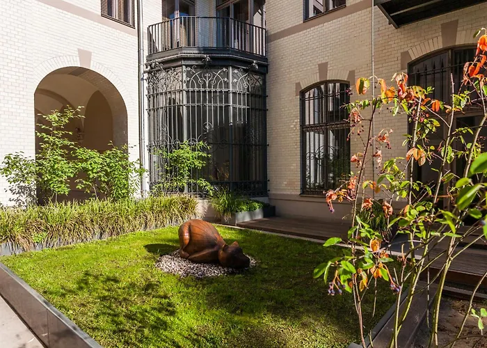 1,184 Sq Ft Historic Landmark, Checkpoint Charlie 公寓 柏林