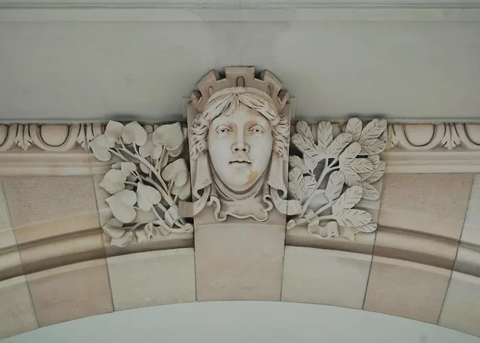 1,184 Sq Ft Historic Landmark, Checkpoint Charlie Διαμέρισμα