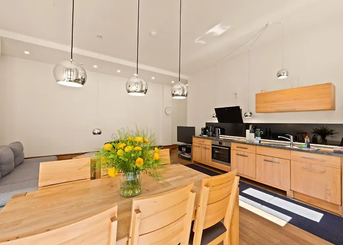 1,184 Sq Ft Historic Landmark, Checkpoint Charlie